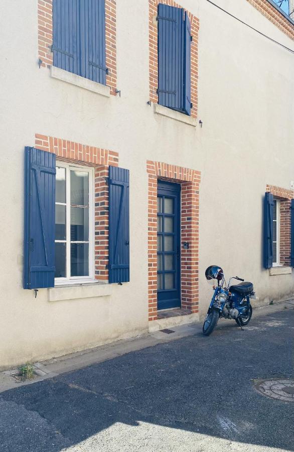 La Maison Bleue Villefranche-sur-Cher Exterior photo